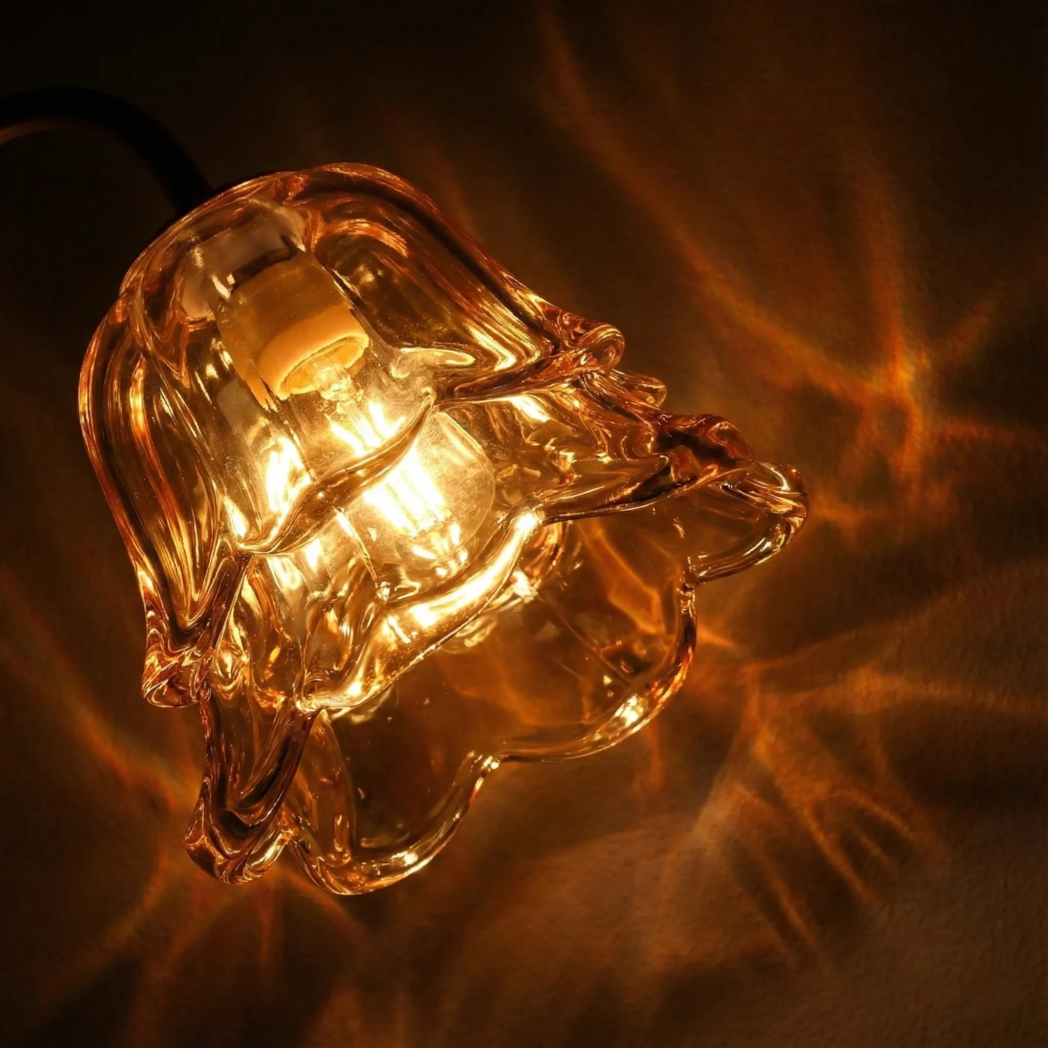 Nook Sanctuary Candle Warmer Lamp | Amber Petal Shade & Walnut Base | Large Jar Compatible thumbnail 2