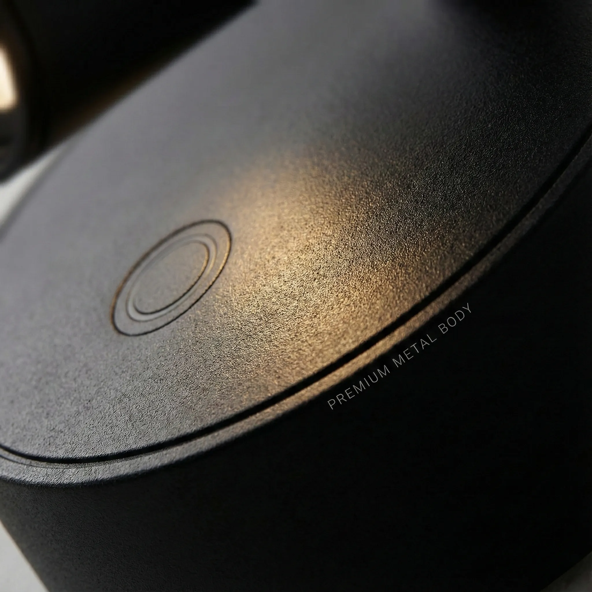 Cordless Magnetic Reading Sconce | 30-Day Battery Life & Zero-Drill Installation | Cinema-Grade Warm Light thumbnail 2